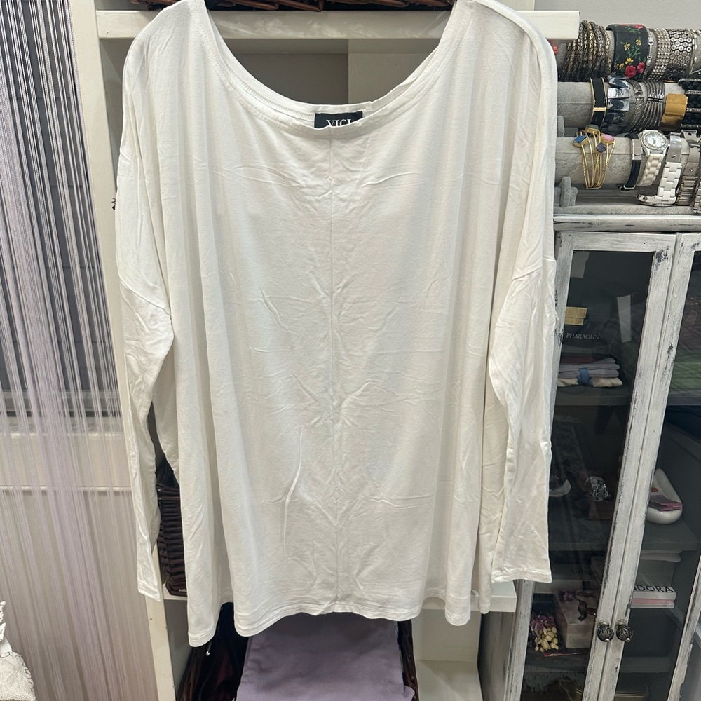 Vici Cream Long Sleeve Top
